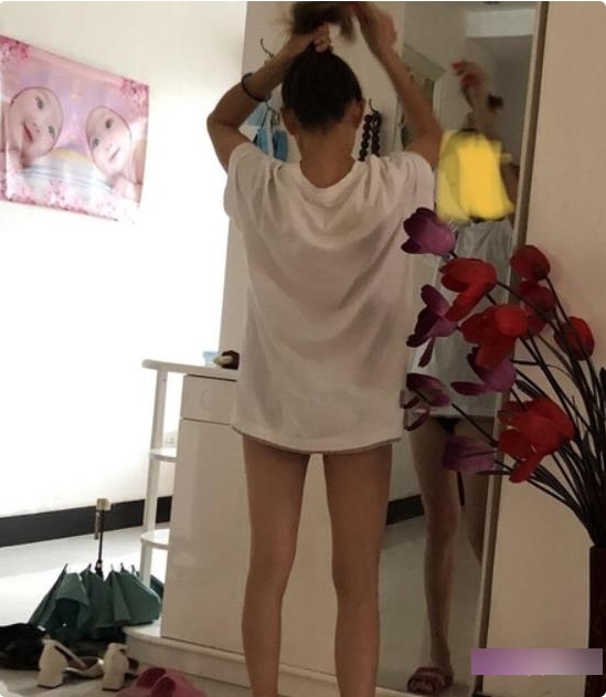 某推超火颠覆三观挑战伦理(真实妈妈乱L)1个月多全程记录最终内社成功绝版完整合集【20V-1.3G】