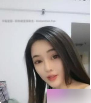 抖音女神木子曲的视频作品展示了她出色的颜值