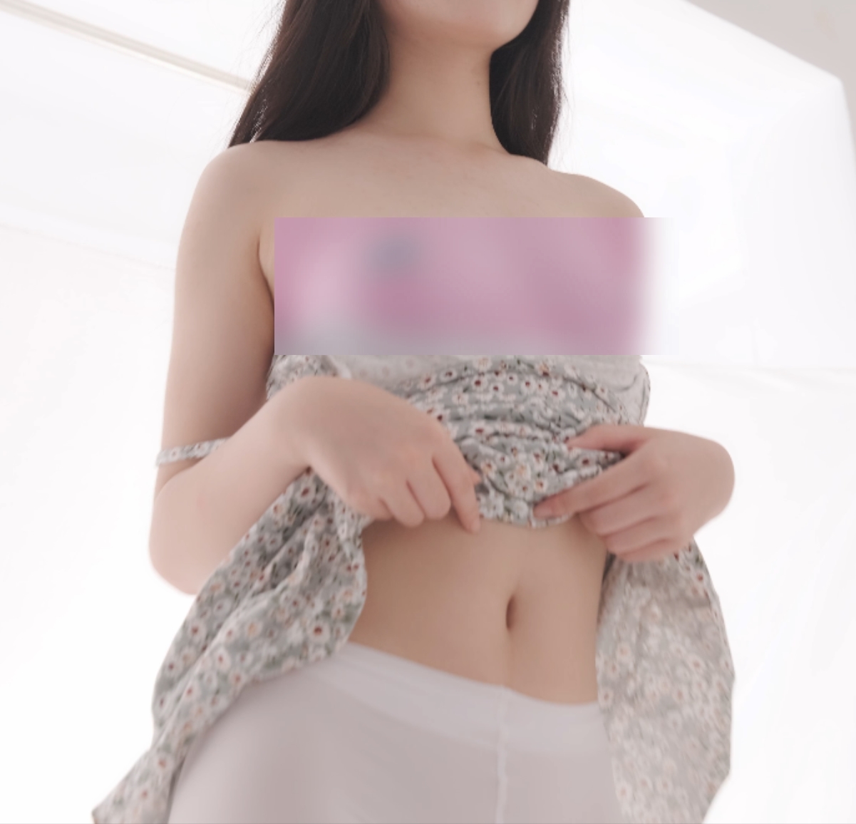 限时独家小恩-R174套写真合集,百度盘免费下载!