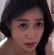 转载搬运:转载搬运相关内容的商品标题可以是“精品转载搬运教程”或者“高效转载搬运工具”妻杀手:妻杀手可能指的是一种电影或小说,可以将其标题化为“惊悚妻杀手:致命任务”四眼:四眼可能指的是眼镜,可以将其标题化为“时尚四眼镜:点亮你的视界”约会大神:约会大神可能指的是一种约会技巧或者交友指南,可以将其标题化为“约会大神秘籍:教你轻松约会”征服:征服可能指的是一种情感或者心理学方面的书籍,可以将其标题化