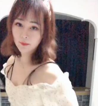 推特网红张思妮发布的伪娘视频