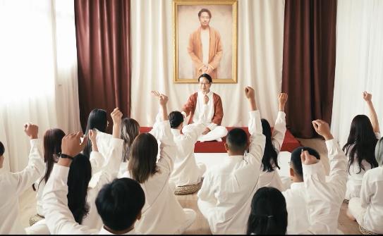 麻豆周处除三嗨1V-914M电影电视剧教堂教父小姐姐三人游用嘴爆C演员38分钟