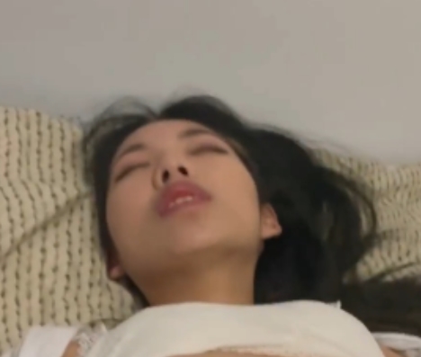 广西桂林师范大学黑丝学妹直播事件,42分钟视频,1.45G文件大小