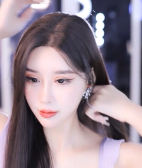 网易cc小恩雅热舞定制剧情合集102.7g-舞蹈风采惊艳