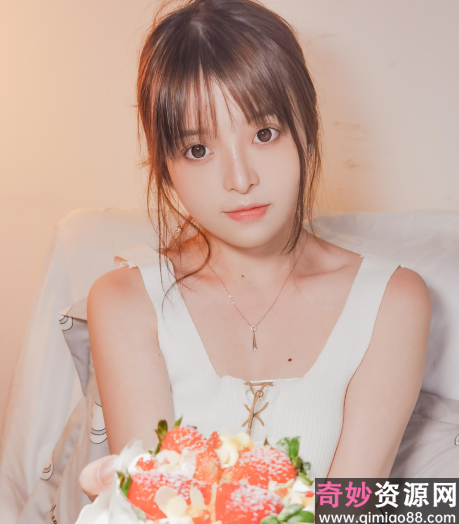 网红草莓酱蛋糕