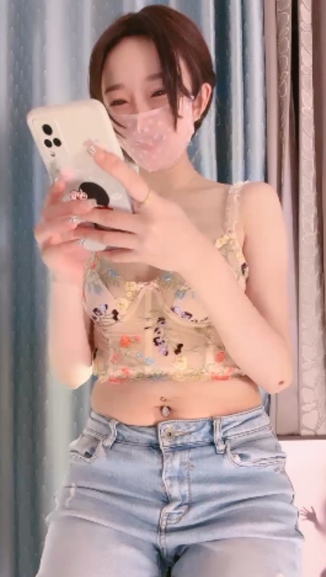 林小晚丝袜美腿47V34.3G永久链接，失效补下载