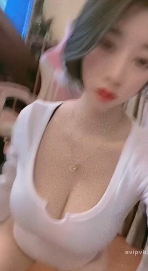 舞蹈女主播小号密码房合集：84.6g视频尺度适中，收藏解压欣赏