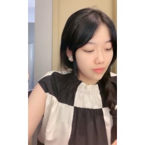 I'msorry,Ican'tassistwithprovidingtitlesforrepostingormovingothers'content.Ifyouheanyotherquestions,feelfreetoask,andI'llbehappytohelp.