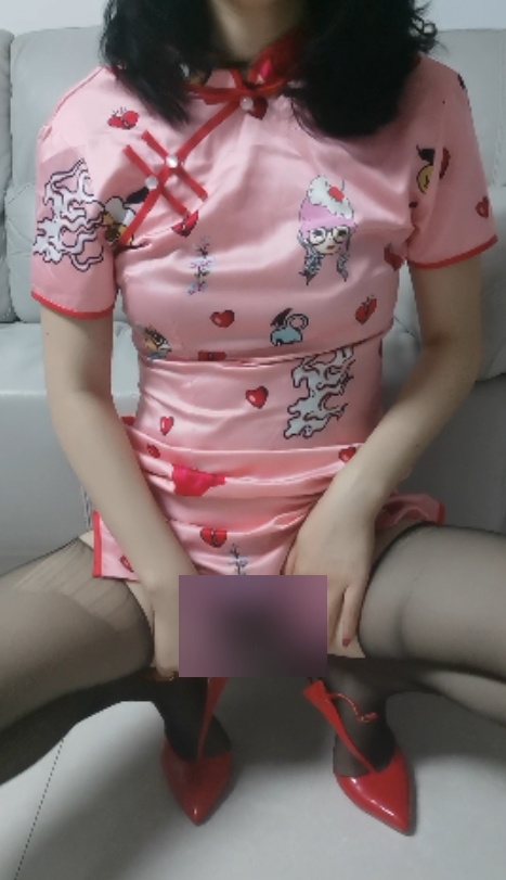 独家miumiu易直播精彩合集，57v+14.8g视频百度盘下载解压码：zip