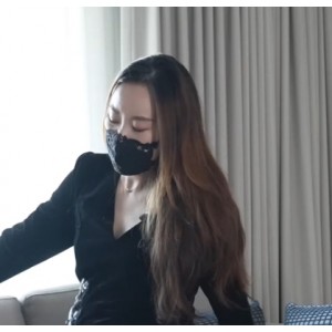 御姐尤物米菲兔：性感女神的气质魅力，1v1.29g视频，端庄成熟妩媚