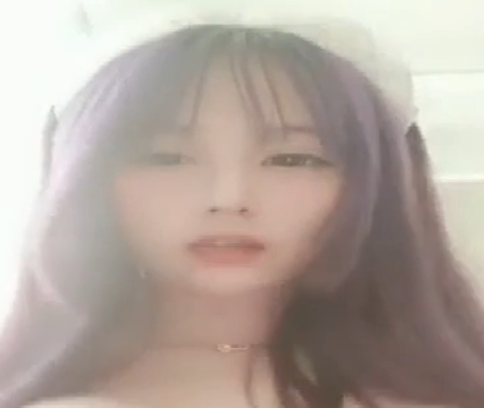 童颜大罩杯miko：收藏117个视频，百度+115，互动定制节目惊喜不断