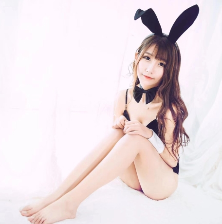 火箭群斗鱼主播埋埋全能女神，可爱调皮高颜值高身材，浮力满满S气满满！