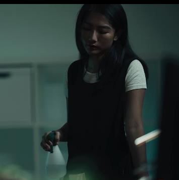 Bunnybrownie自拍视频:暗黑系列女主,触手作品,视频时长17分钟和22分钟