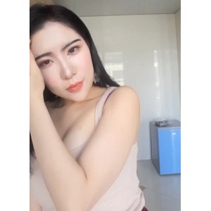 女神思瑞：迷人40v9.58g视频合集