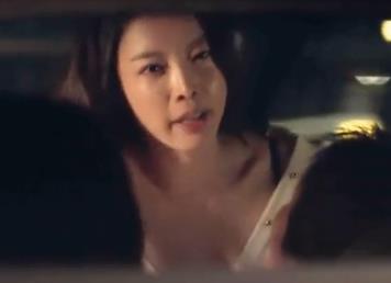 震撼福利~绿皮火车短视频合集12V447M，韩国顶流女星何珠熙，身材完美，剧情精彩！