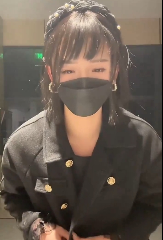 伪娘人妖百度云颜值超高合集8V333M,推特视频解压双层