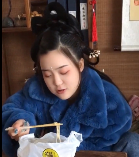 古风汉服唯美束缚！推特30万粉摄影大神650V13G，女体私拍