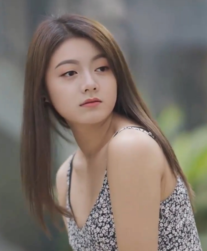 AI合集甜美王者刘亦菲宋轶最新视频合集50V30G，明星风采尽显