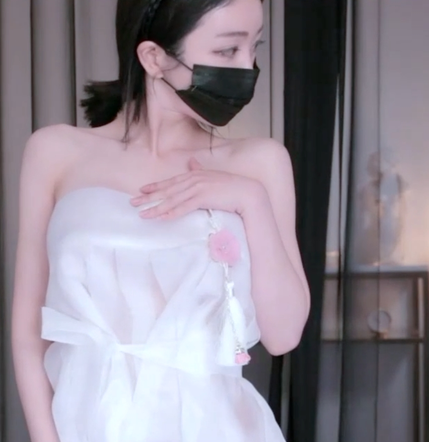 热舞合集抖球甜美精选27V5.69G，精彩舞姿收藏必备