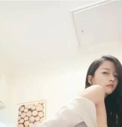 风情万种浮力姬虎牙主播合集1部1.08G