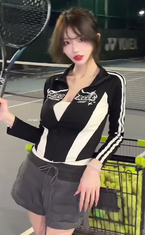 推特藤原酱COS小恶魔劲舞合集230部996M太润了