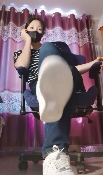 推特桃仙小妖精新添4V收藏版10.3G太顶了