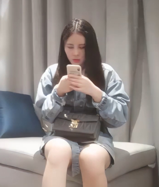 午夜寻花合集排骨哥149V广东93G很带劲