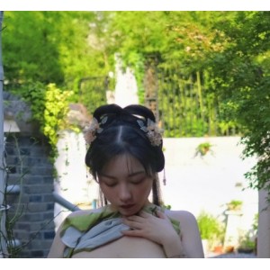 酒月隐密尺度私拍20V@网传201M合集波涛翻天