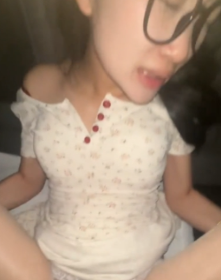 狮子座私密约会视频4V162M韵味十足