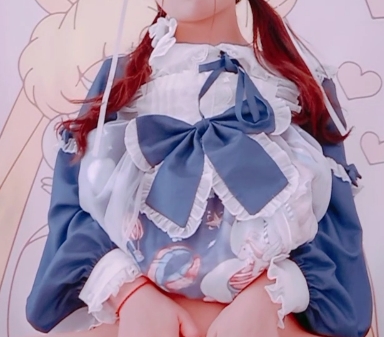 推特小兔蓝色魅惑影像合集58部86G半糖出击