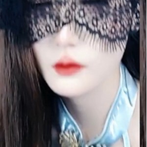 火辣白蛇酱夏雪晴斗鱼首次福利视频261M