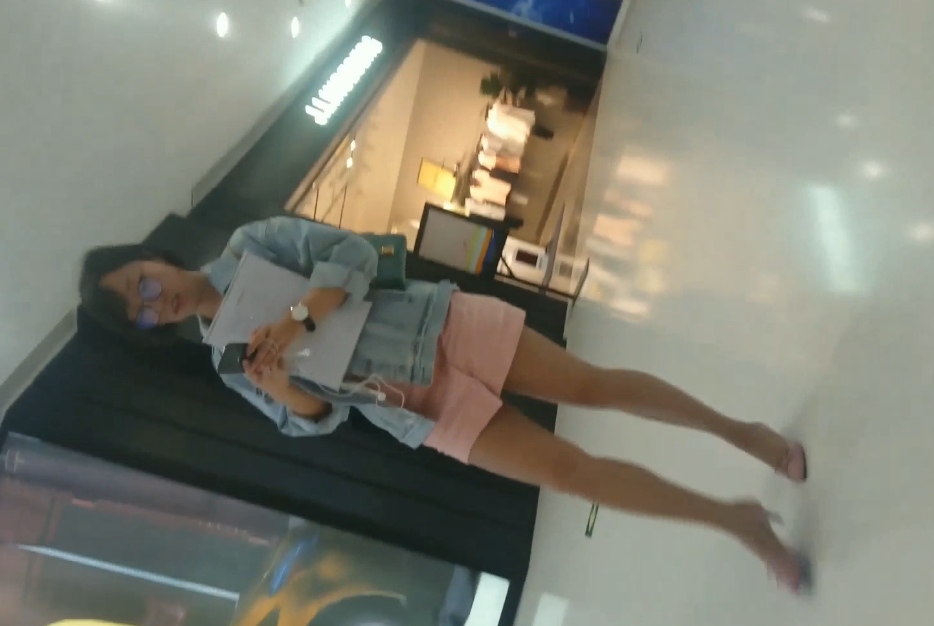 推特肉丝高跟女神私密鉴赏单部特辑221MB绝密展示