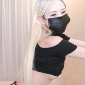 推特mayday0505私拍42部5.36G优质