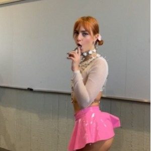 onlyfans超绝DollyDyson长腿御姐热辣瞬间542部55.6G