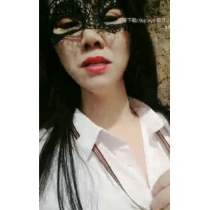 太勾人50v32G外网格格女老板熟女合集
