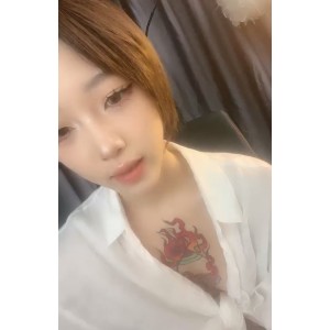 24部清纯满背少女热舞20.5G推特太撩人