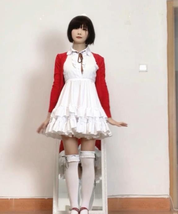 13.9G埋导演推特cos合集18部神仙颜值