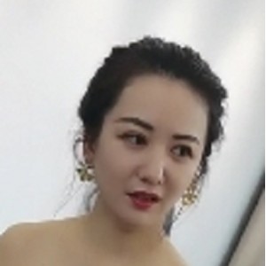 私房流小柔有尺度1V1G视频，全程露脸四女同框太感觉