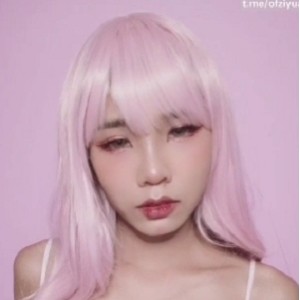 OnlyFans精致嫩妹minichu私藏85V福利19.2G蜜桃初熟