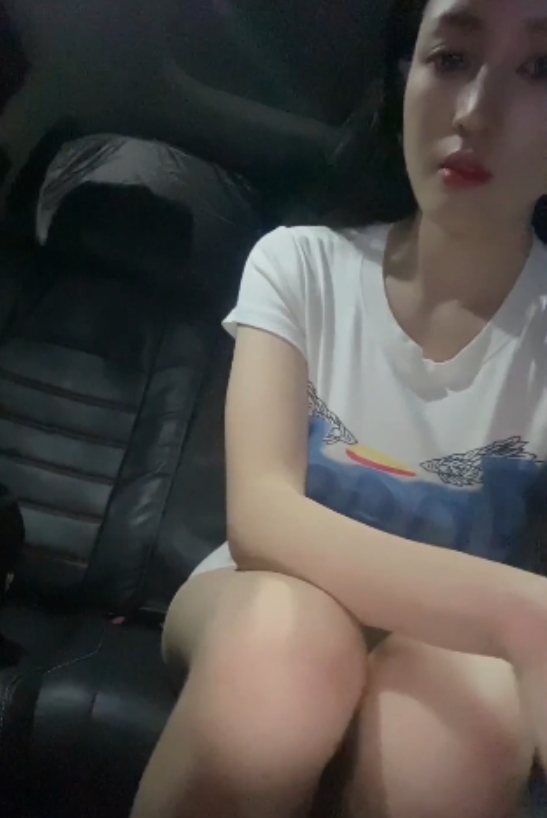 美艳李婉儿VIP私房7部7.98G优质翘臀诱惑